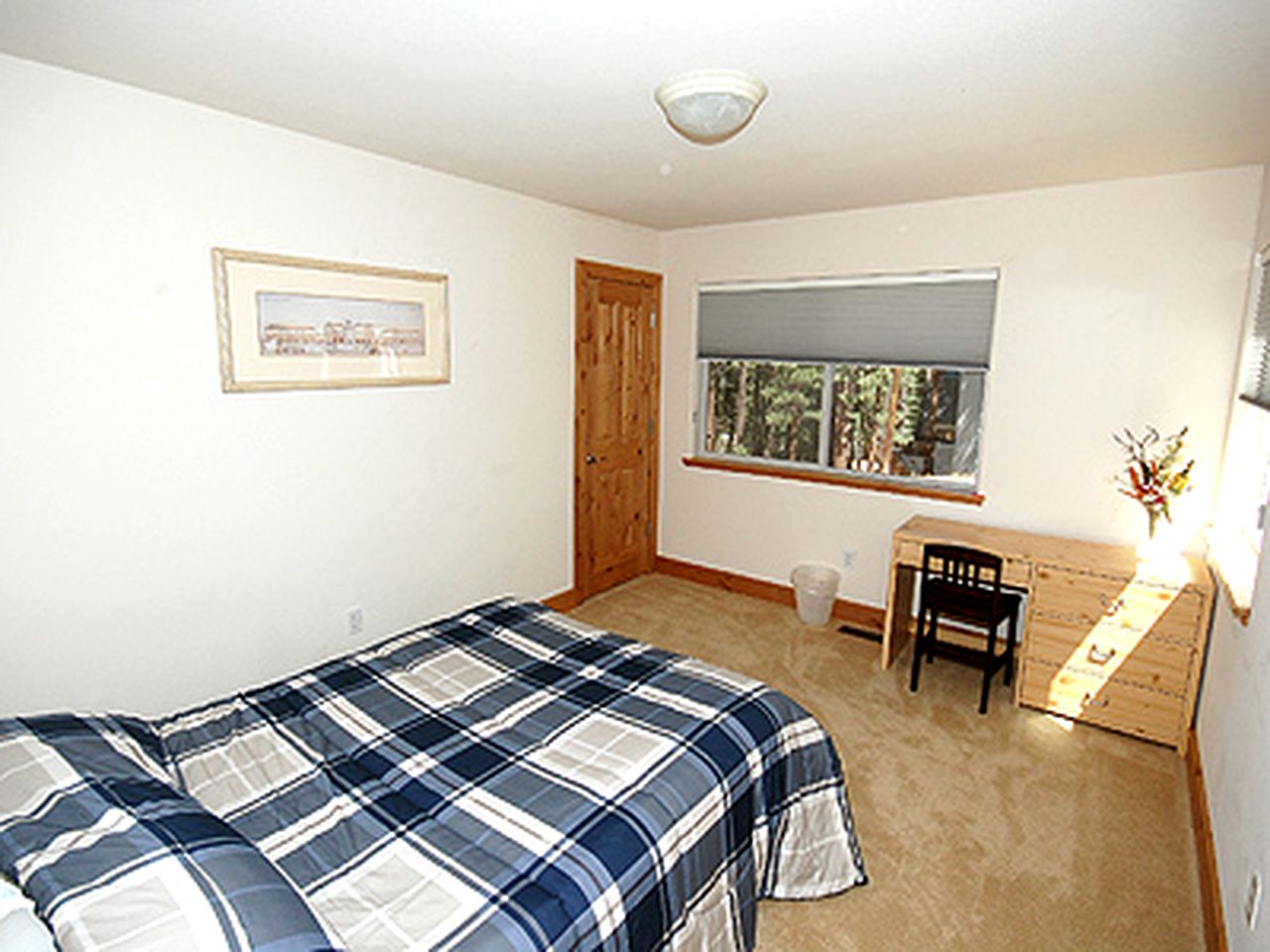 Idyllic Cabin Surrounded by Woodland near Washoe Meadows State Park in South Lake Tahoe, California