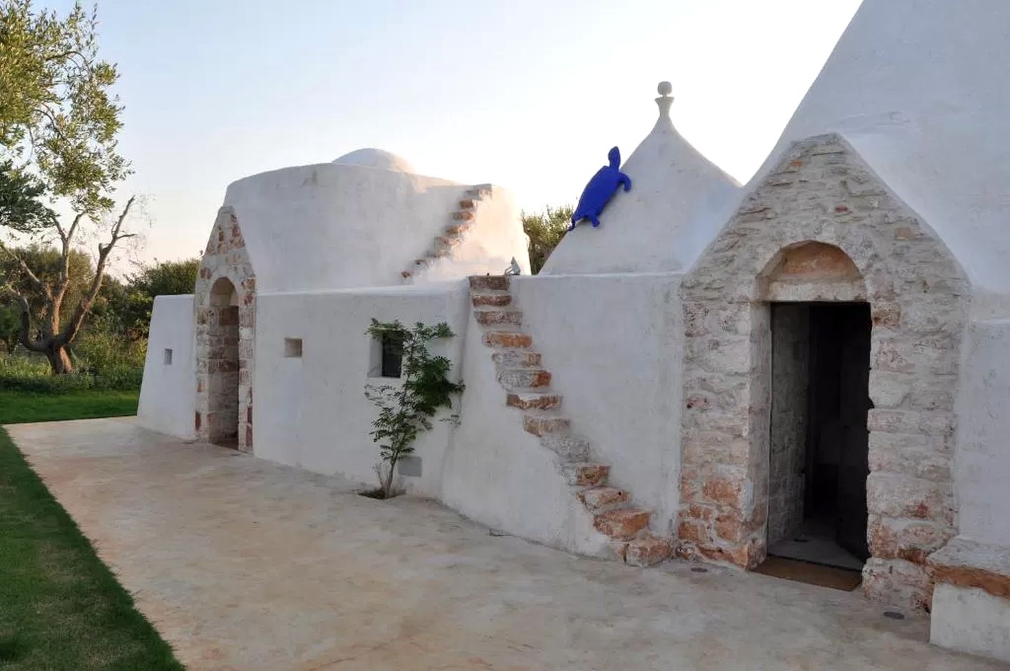 Luxury Accommodation on an Olive Farm in Ostuni for a Unique Holiday in Italy