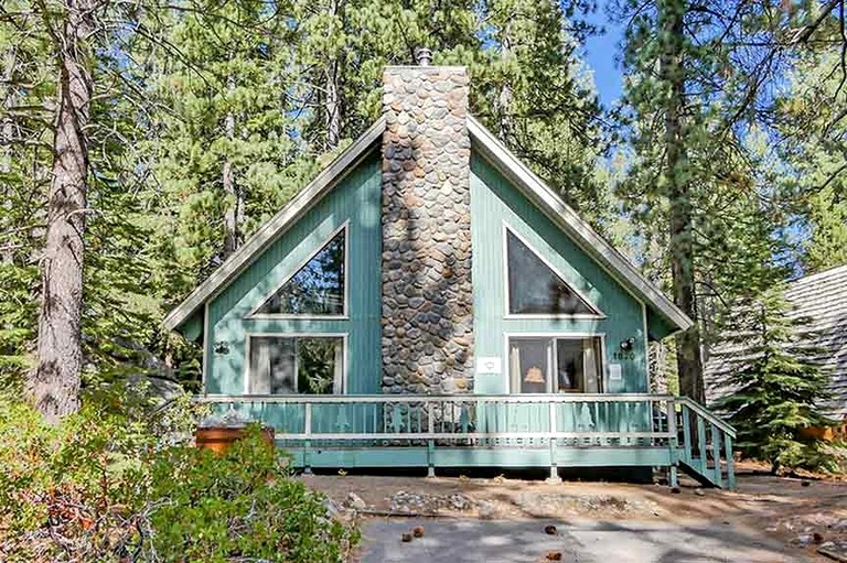 Cabins (United States of America, South Lake Tahoe, California)