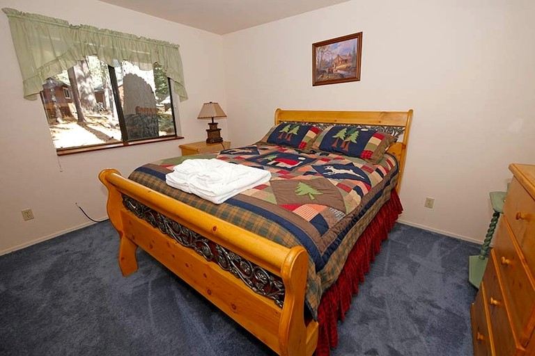 Cabins (United States of America, South Lake Tahoe, California)