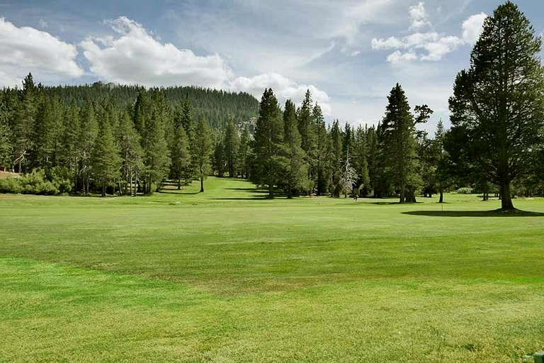 Cabins (United States of America, South Lake Tahoe, California)