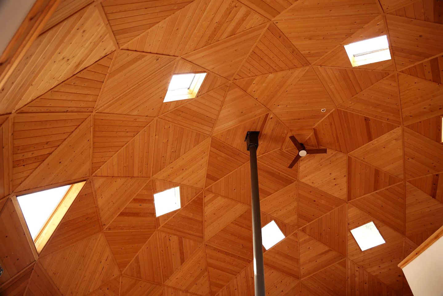 Beautiful Nelson Accommodation for Deluxe Canada Glamping