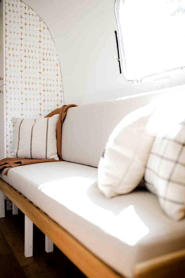 Snug Airstream for Weekend Getaways from Toronto