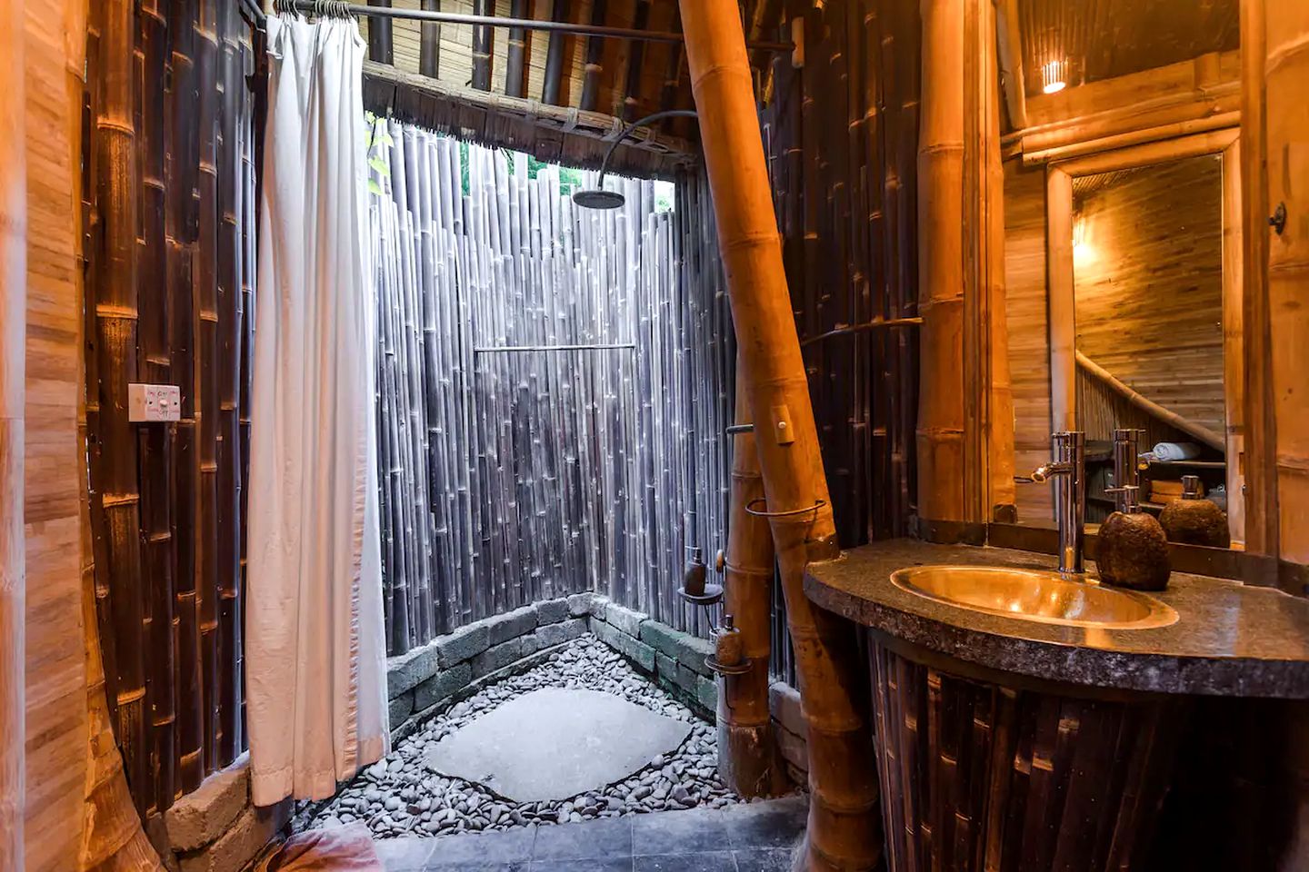 Magical Bali Villa With Pool and Tropical Surroundings