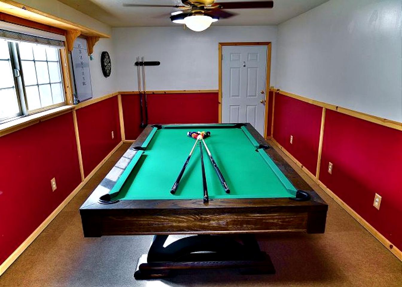 Homey Idyllwild Accommodation with a Hot Tub, Best California Glamping Sites