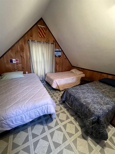 Cabins (United States of America, Sebago, Maine)