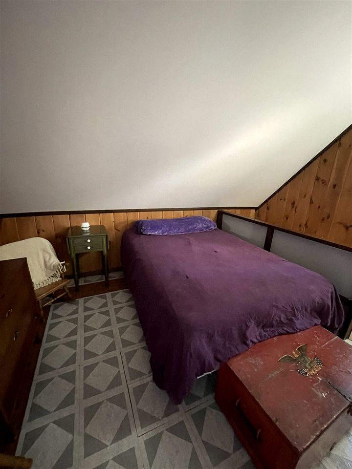 Stunning Secluded Cabin in Sebago, Maine