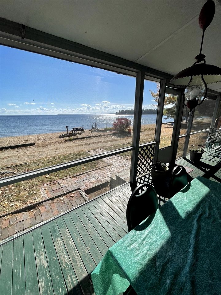 Stunning Secluded Cabin in Sebago, Maine