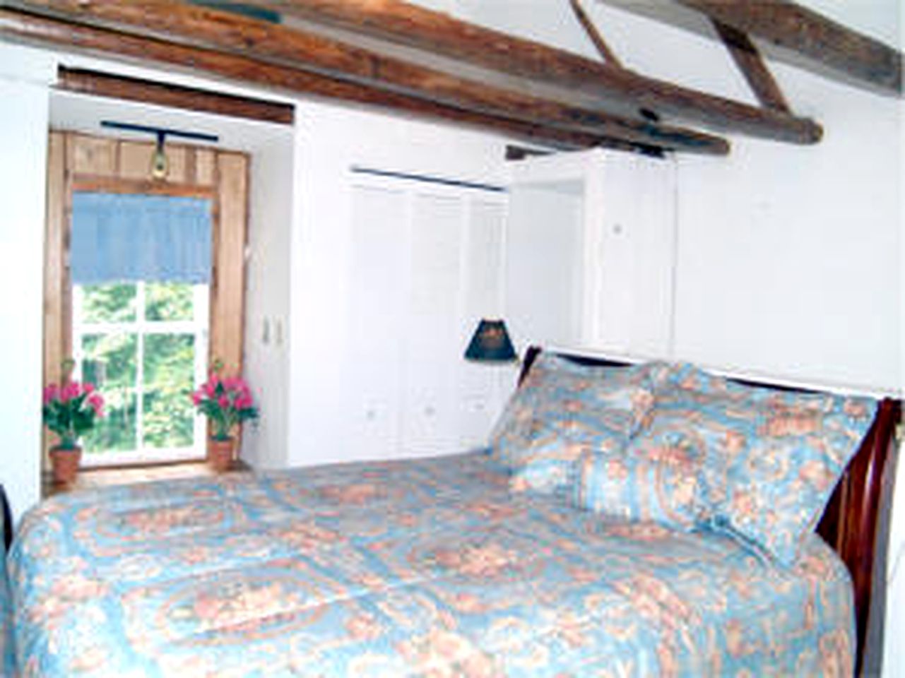 Traditional 1920's Cottage for a Secluded Getaway in the Shenandoah Valley, Virginia