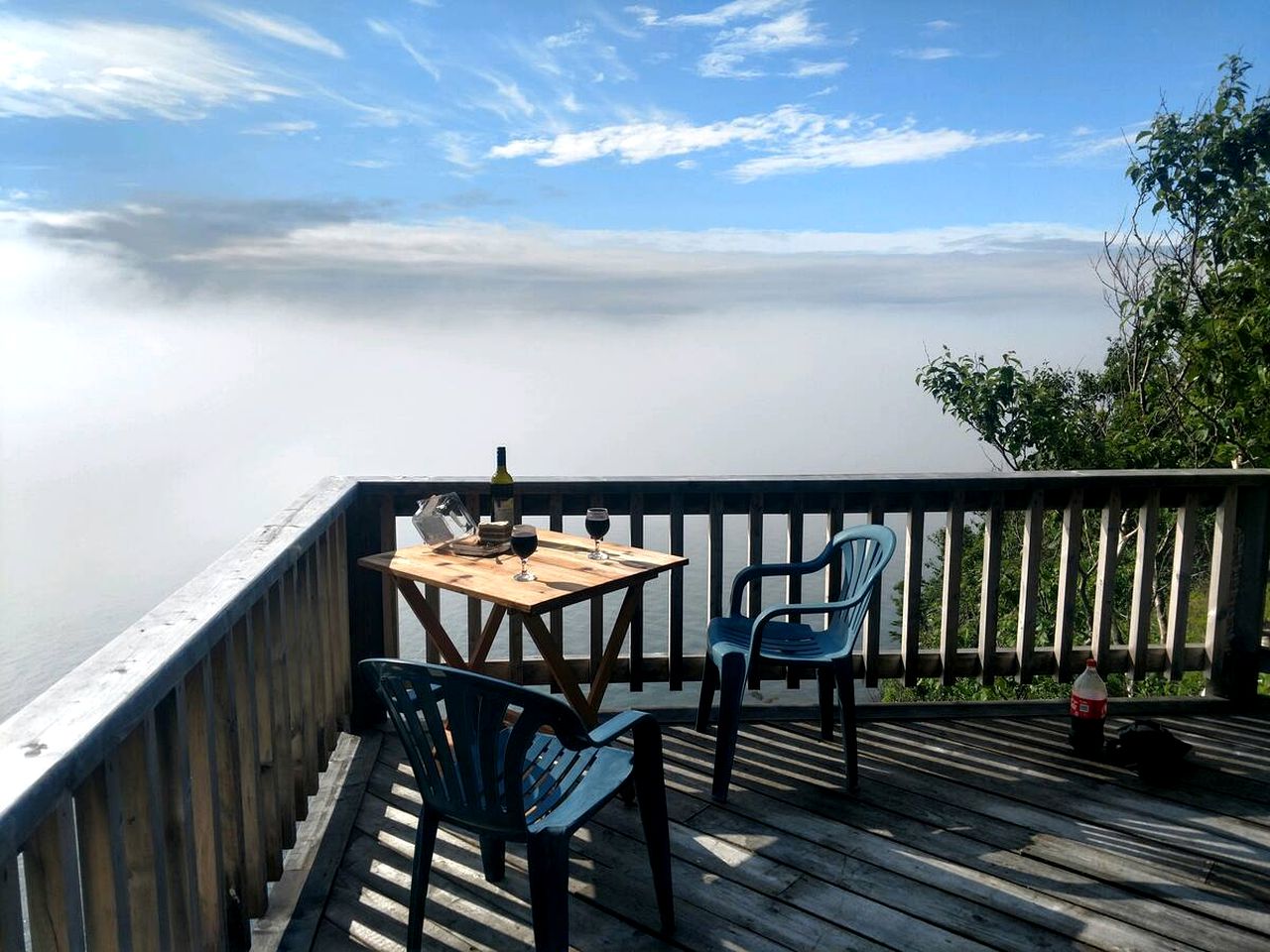 Cheerful Victoria Beach Cabin Rental Ideal for Glamping in Nova Scotia