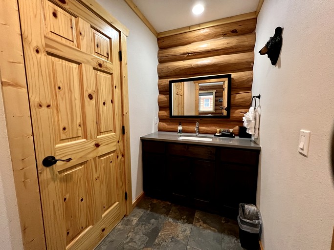 Cabins (United States of America, Bonners Ferry, Idaho)
