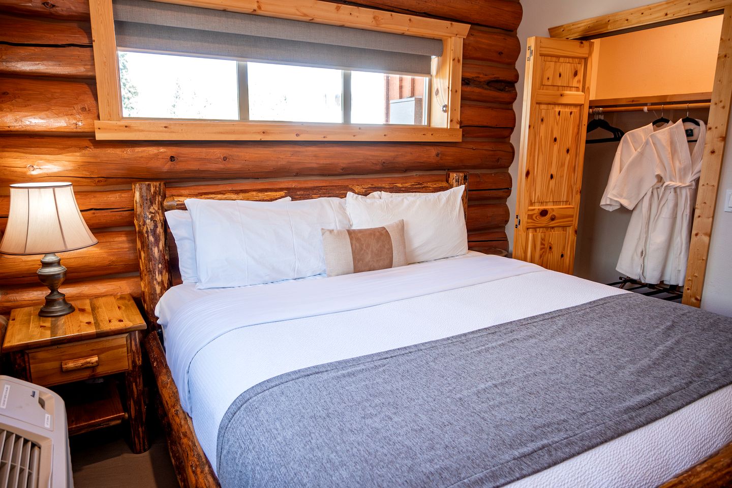 Rustic-Chic Log Cabin with King Bed & Kitchen | Bonners Ferry, Idaho Retreat