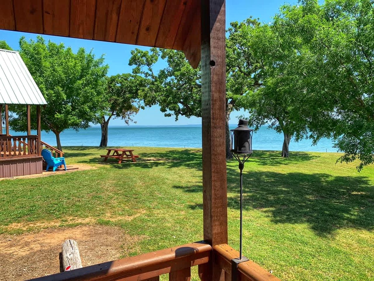 Tranquil Lake Buchanan Cabin with Hot Tub and Panoramic Hill Country Views in Texas