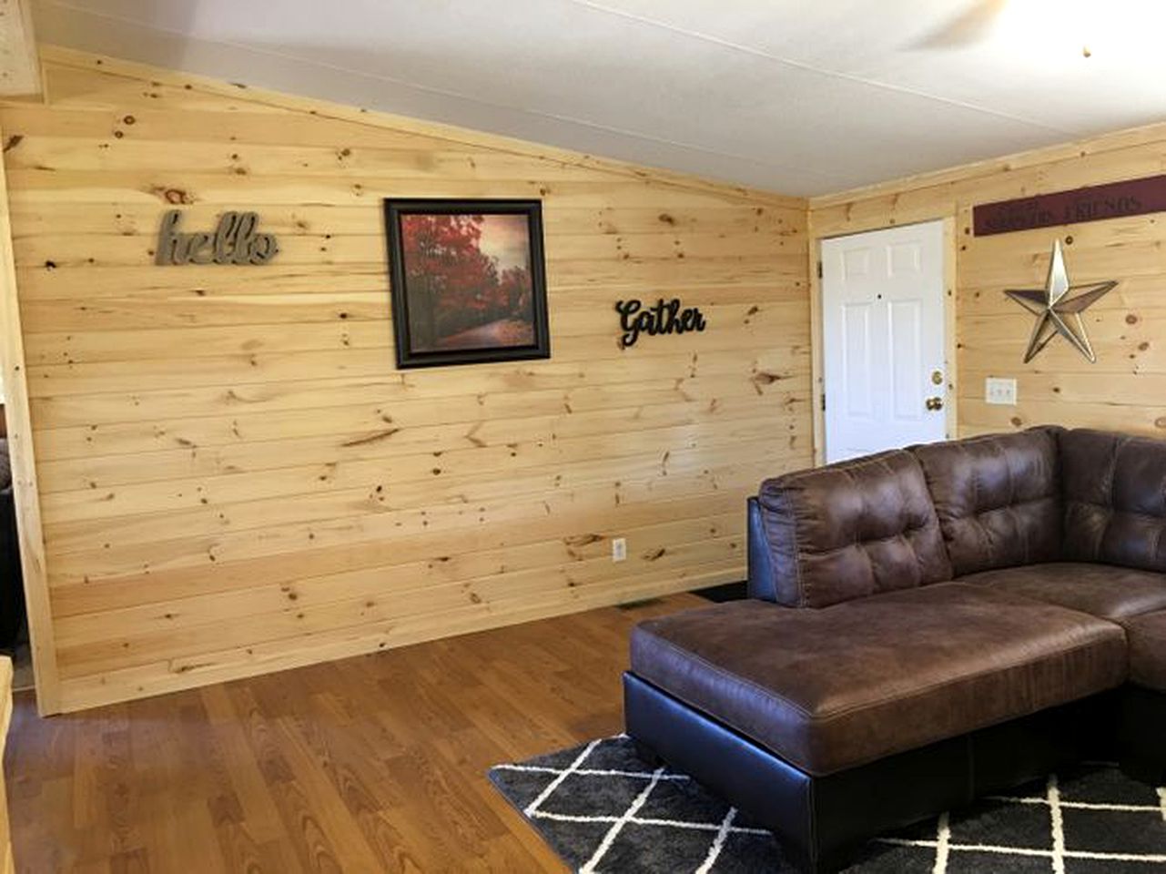 1st Choice Cabin Rental Sunset Cabin, Cabins, Nelsonville, United States of America Glamping Hub