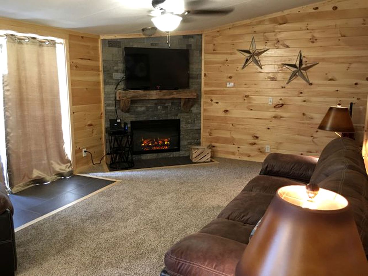 1st Choice Cabin Rental Sunset Cabin, Cabins, Nelsonville, United