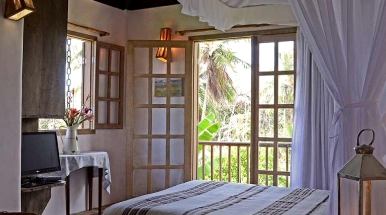 Oceanview Room Rental with Private Balcony in Bahia Province, Brazil | Cabins (Maraú, Bahia, Brazil)