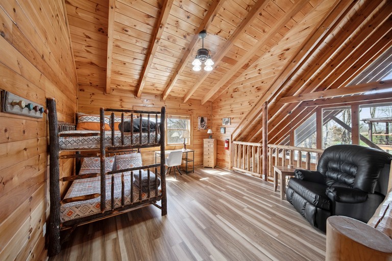 Cabins (United States of America, Pigeon Forge, Tennessee)