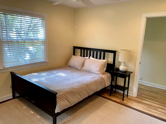 Mont Shenandoah Pill Box, Cabins, Millboro, United States of America