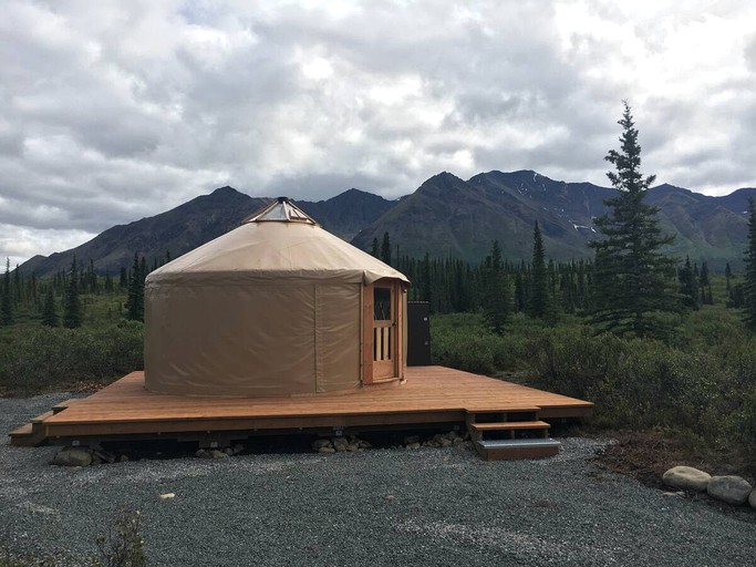 Yurts (Cantwell, Alaska, United States of America)