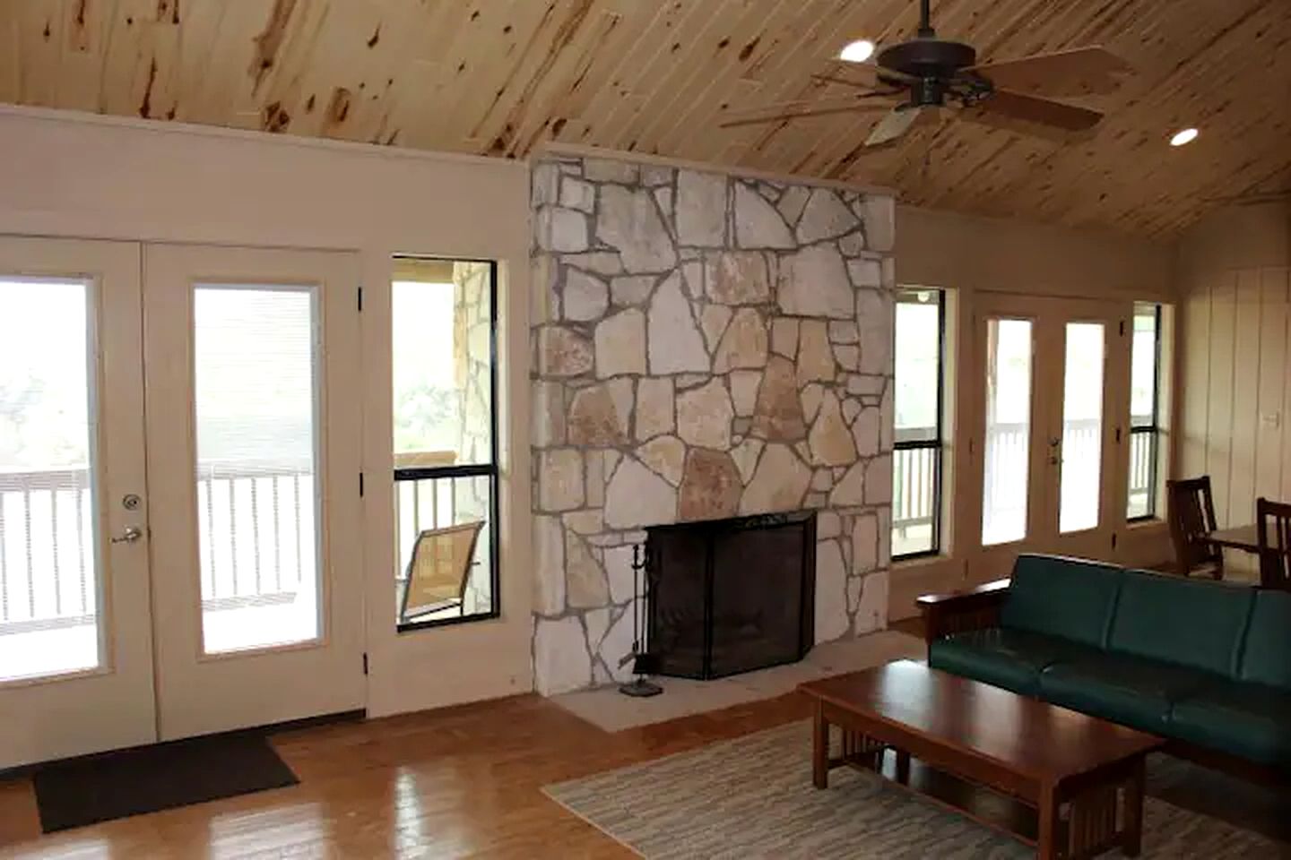 Spacious Cabin Rental for a Family Getaway in Hill Country