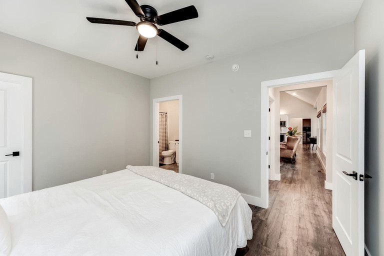 Vacation Rentals (United States of America, Huddleston, Virginia)