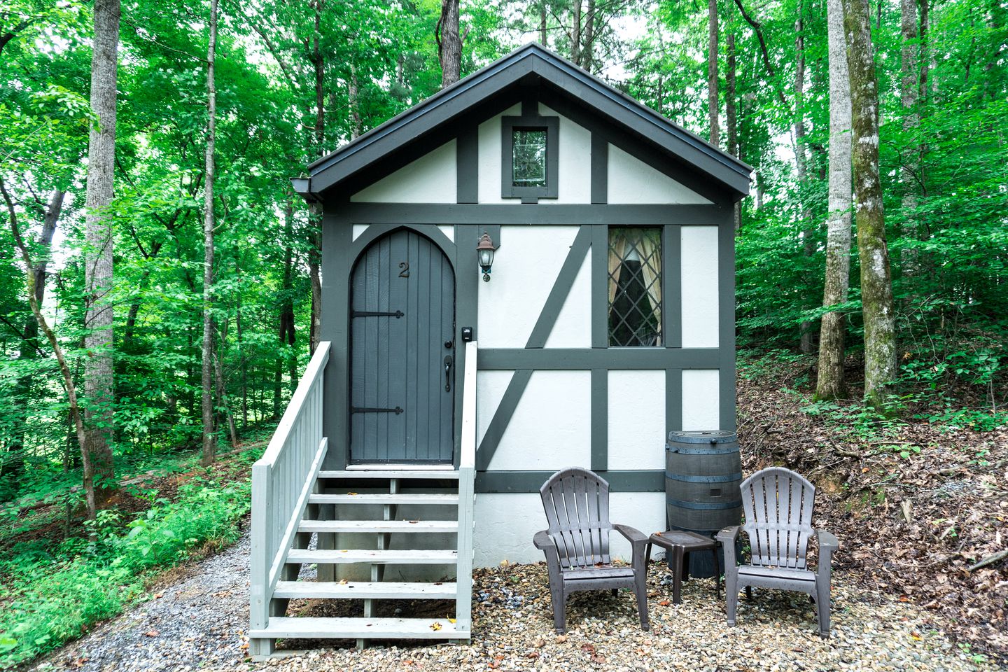 Tiny Home Cottage Near the Smokies #2 Lotte in Sevierville, TN