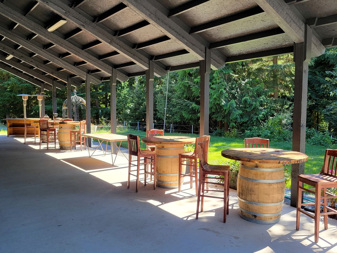 Scenic Glamping Stay with Quiet Privacy and Restful Views in Sandpoint, Idaho