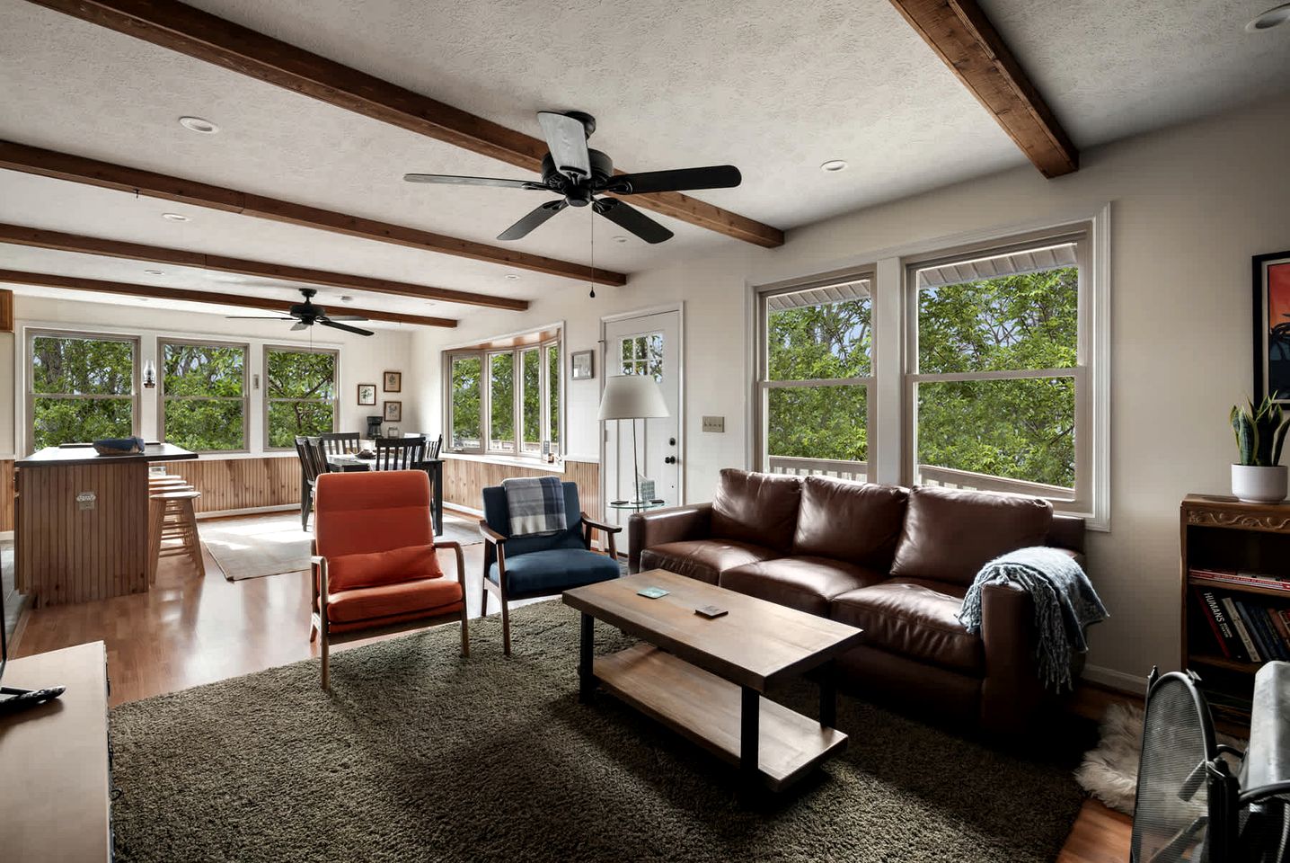 Idyllic Woodland Cabin Retreat near Lost River in West Virginia