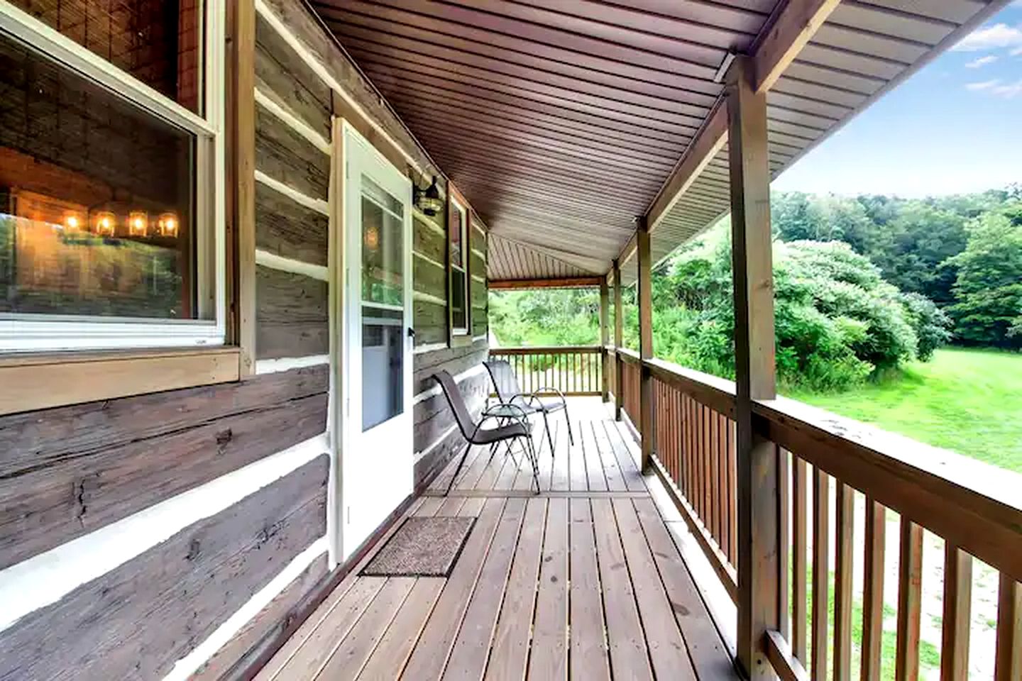 Tranquil Log Cabin Rental for a Relaxing Vacation in Upstate New York