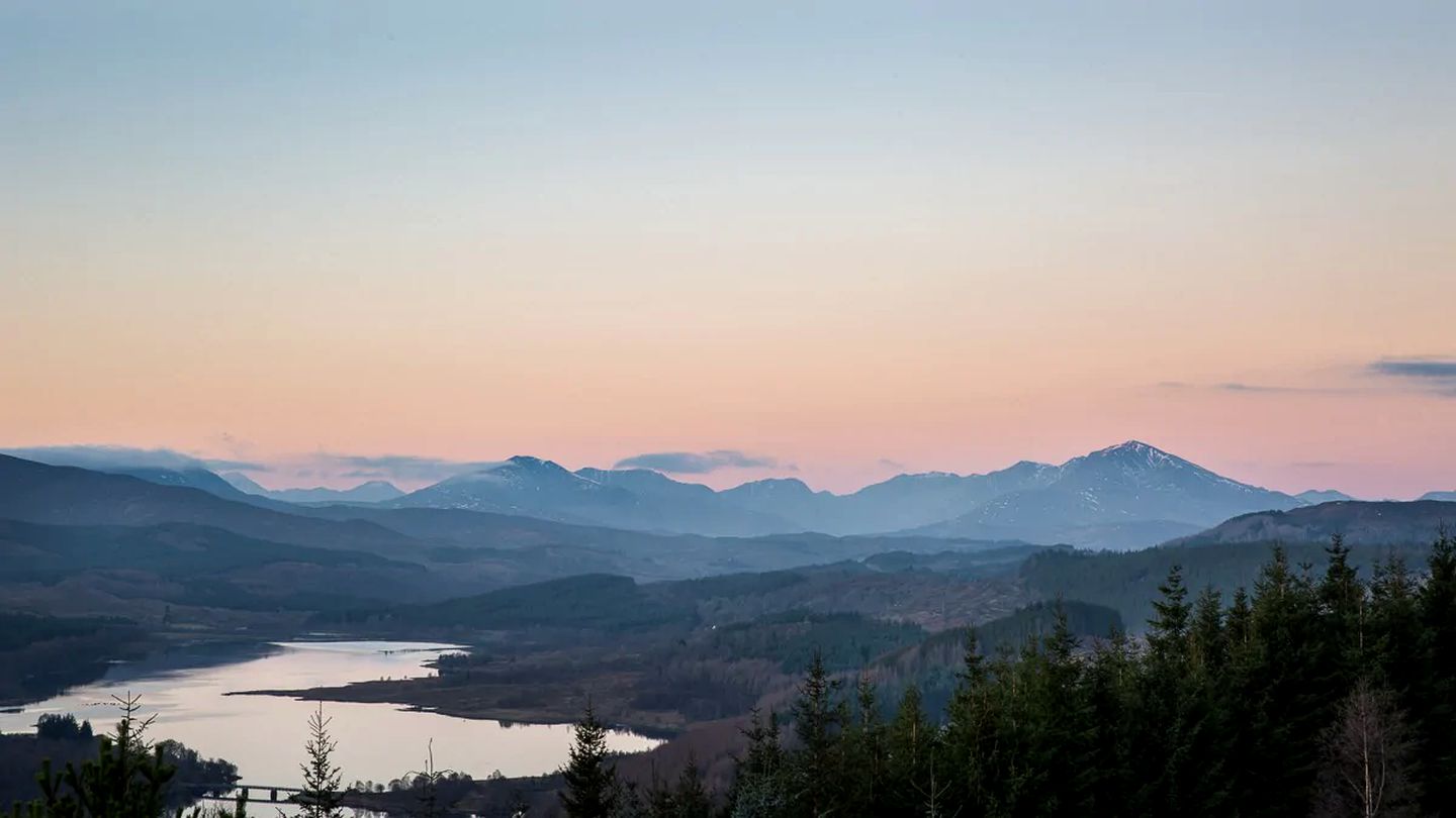 Rustic Highland Cabin Rental for Glamping in Scotland