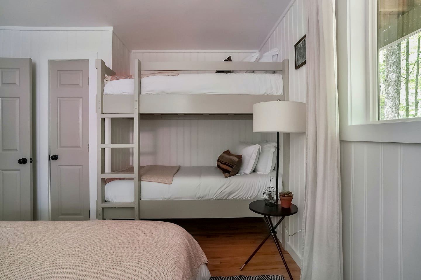 Mountain Cabin Rental for a Weekend Getaway in the Poconos