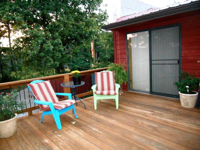 Cabins (Eureka Springs, Arkansas, United States of America)