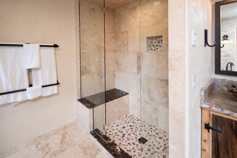 Cabins (Durango, Colorado, United States)