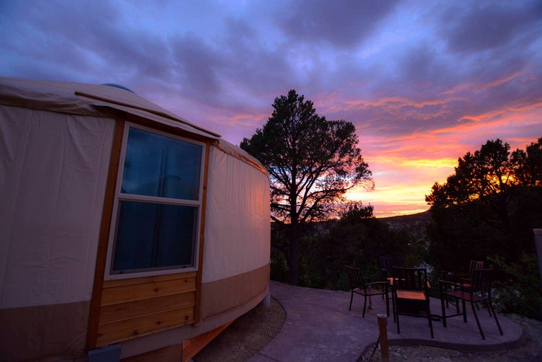 Yurts (Orderville, Utah, United States)