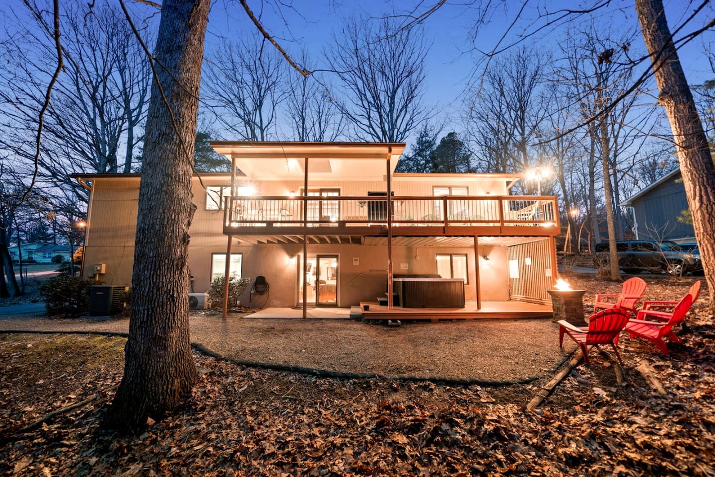 Enjoyable Cottage with Fire Pit, Barbecue and Hot-tub in Arden, North Carolina