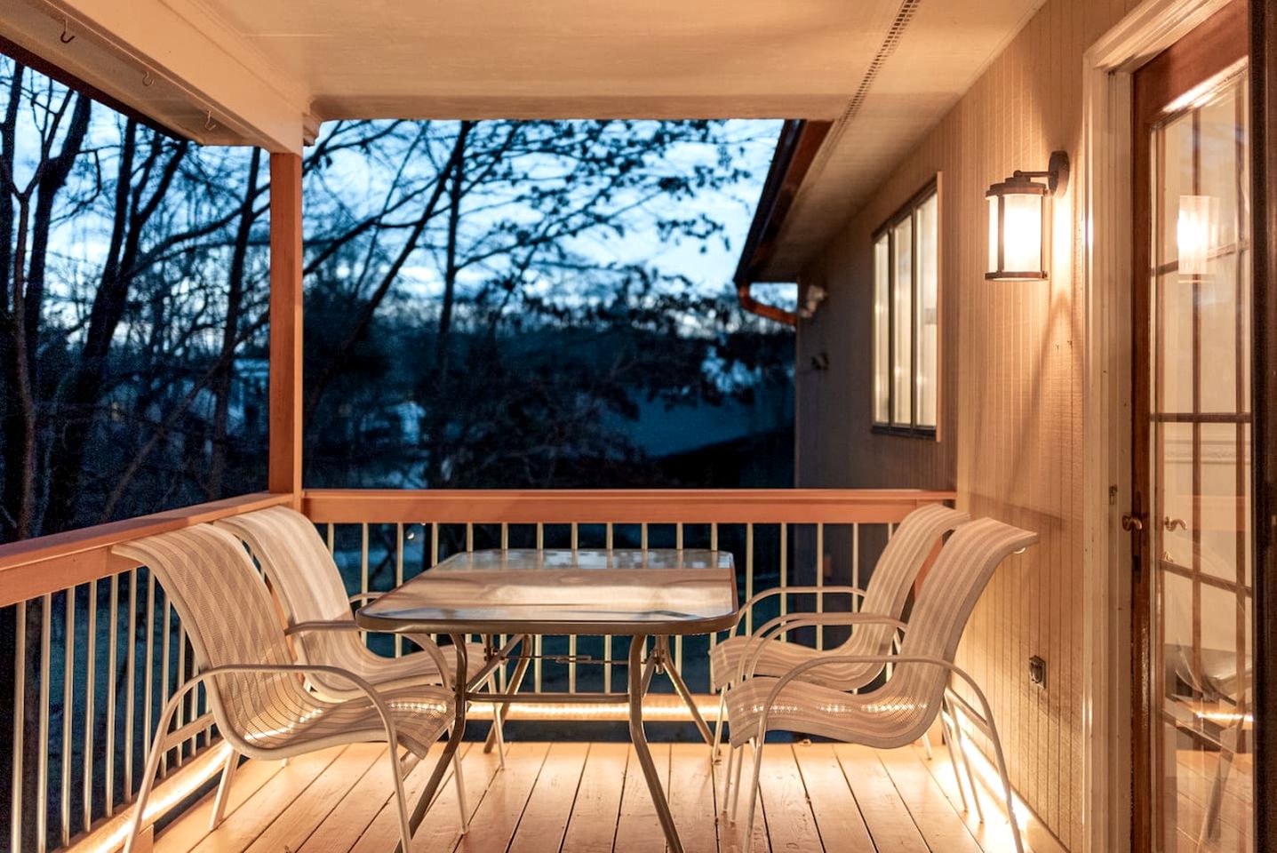 Enjoyable Cottage with Fire Pit, Barbecue and Hot-tub in Arden, North Carolina