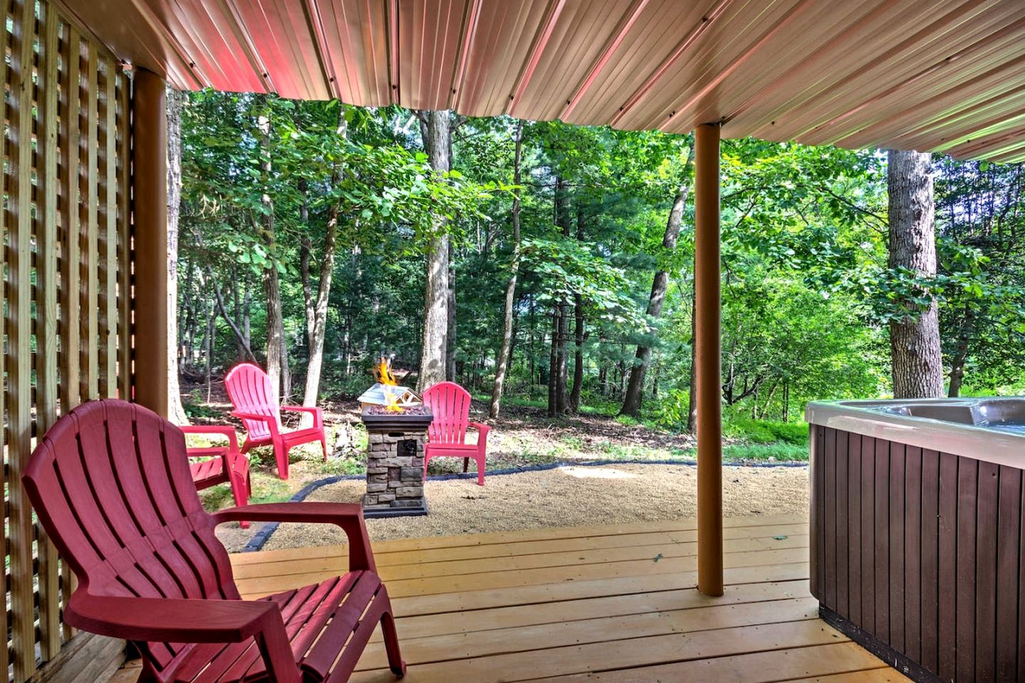 Enjoyable Cottage with Fire Pit, Barbecue and Hot-tub in Arden, North Carolina