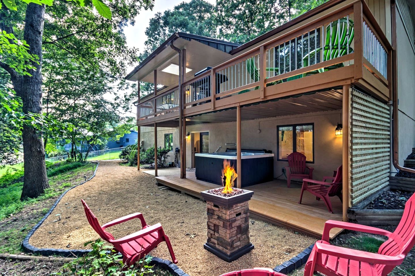 Enjoyable Cottage with Fire Pit, Barbecue and Hot-tub in Arden, North Carolina