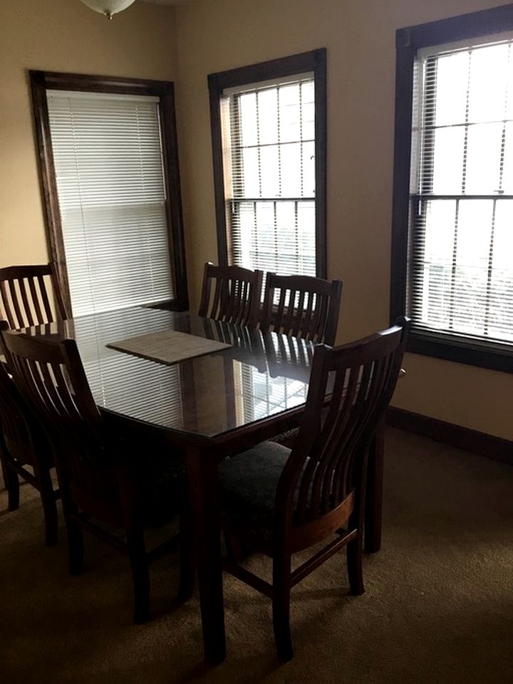 Cute Holiday Rental with Jacuzzi and Direct Lake Views in NY