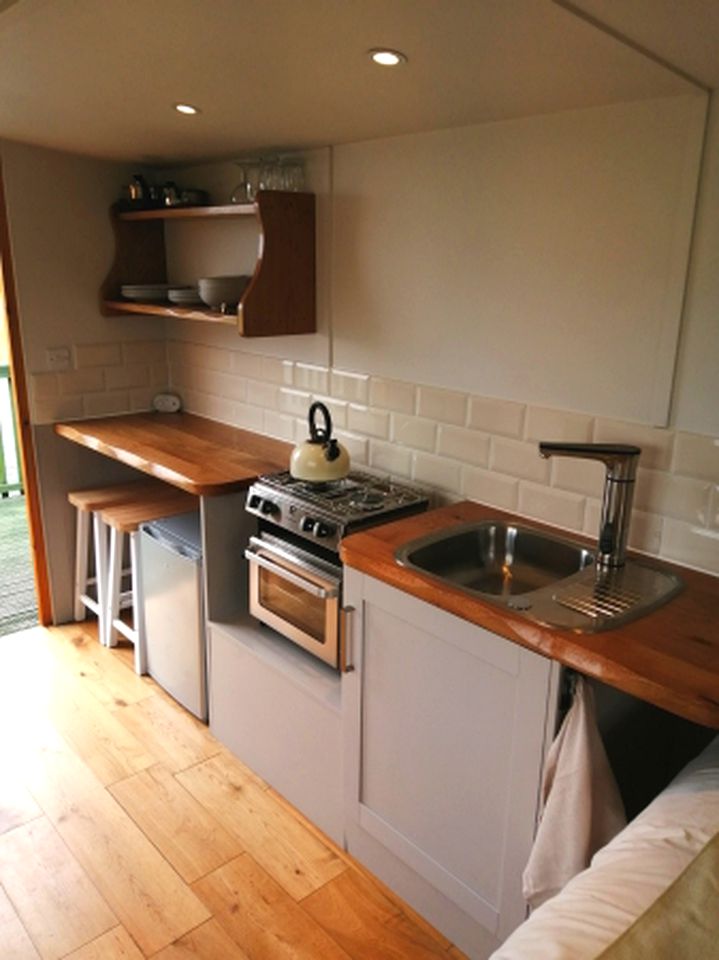 Beautiful Shepherd's Hut Rental Ideal for Glamping in Pembrokeshire