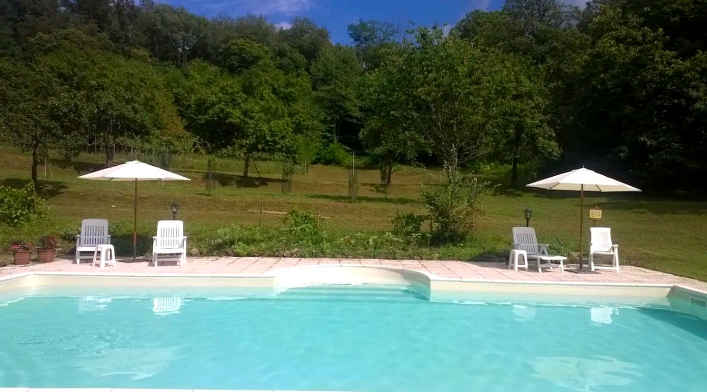 Rustic Farmhouse Rental with a Pool Perfect for Glamping in Italy