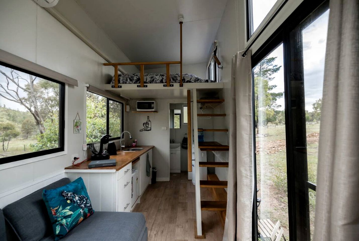 Charming Tiny Home Rental on a Working Alpaca Farm for Glamping in New South Wales