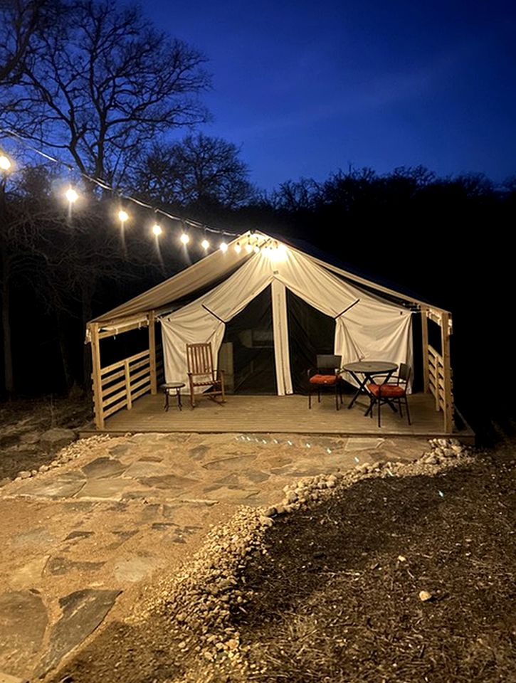 Gorgeous Texas Glamping Retreat in Lockhart
