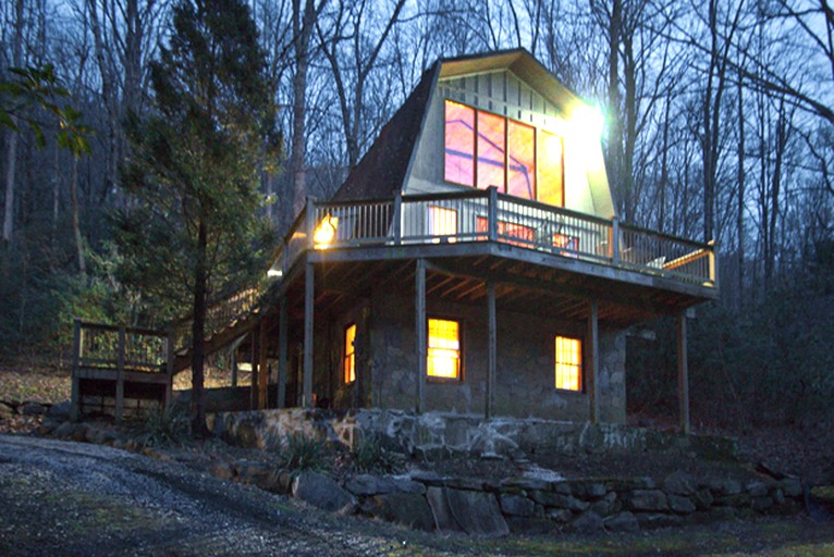 Cabins (Burnsville, North Carolina, United States of America)