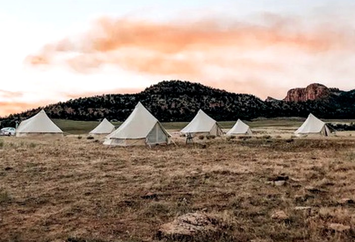 Lovely Bell Tent Rental for Glamping near the Grand Canyon