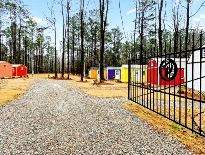 Tiny Houses (Notasulga, Alabama, United States of America)