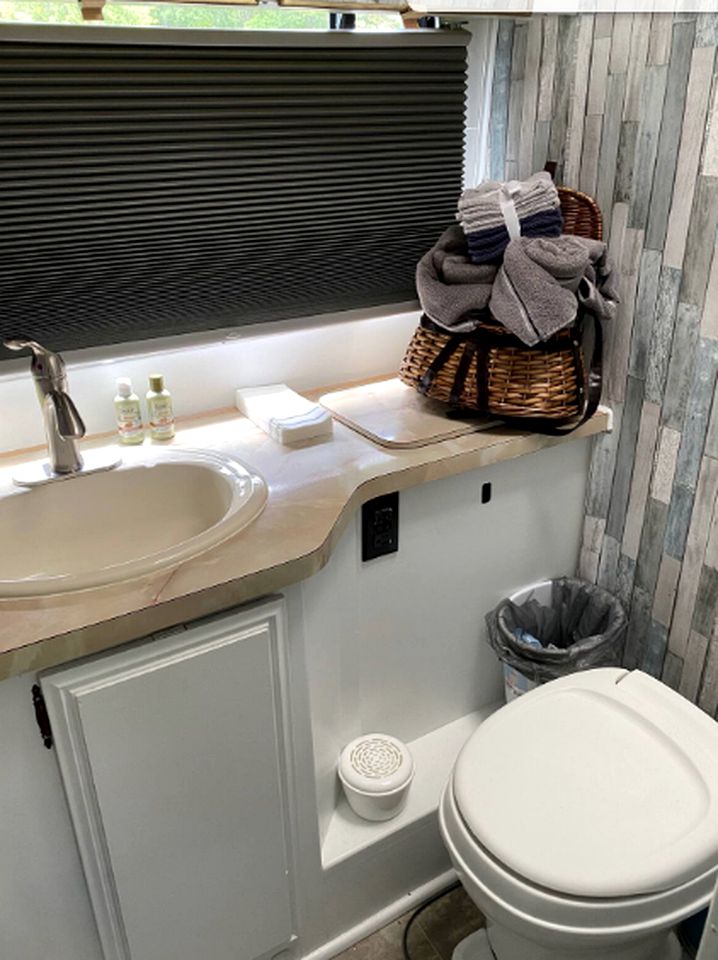 Luxury Caravan Rental Perfect for a Weekend Getaway in Ohio