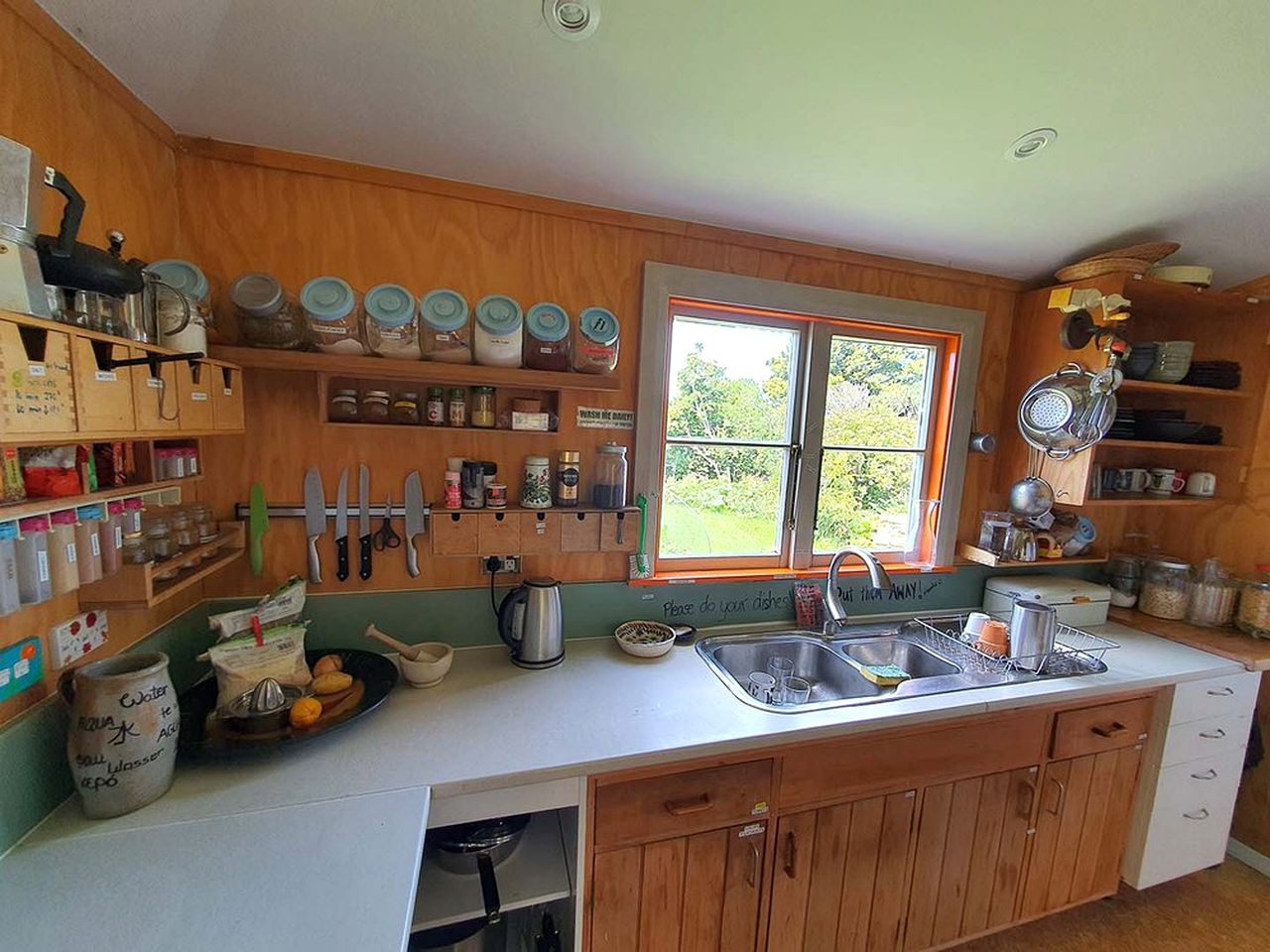 Rustic Holiday Rental near Golden Bay in Takaka, New Zealand