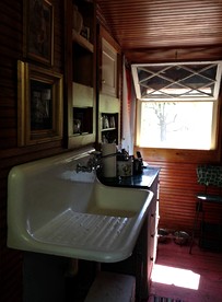 Lovingly Restored Historic Cottage in Adirondack Mountains, New York photo 2