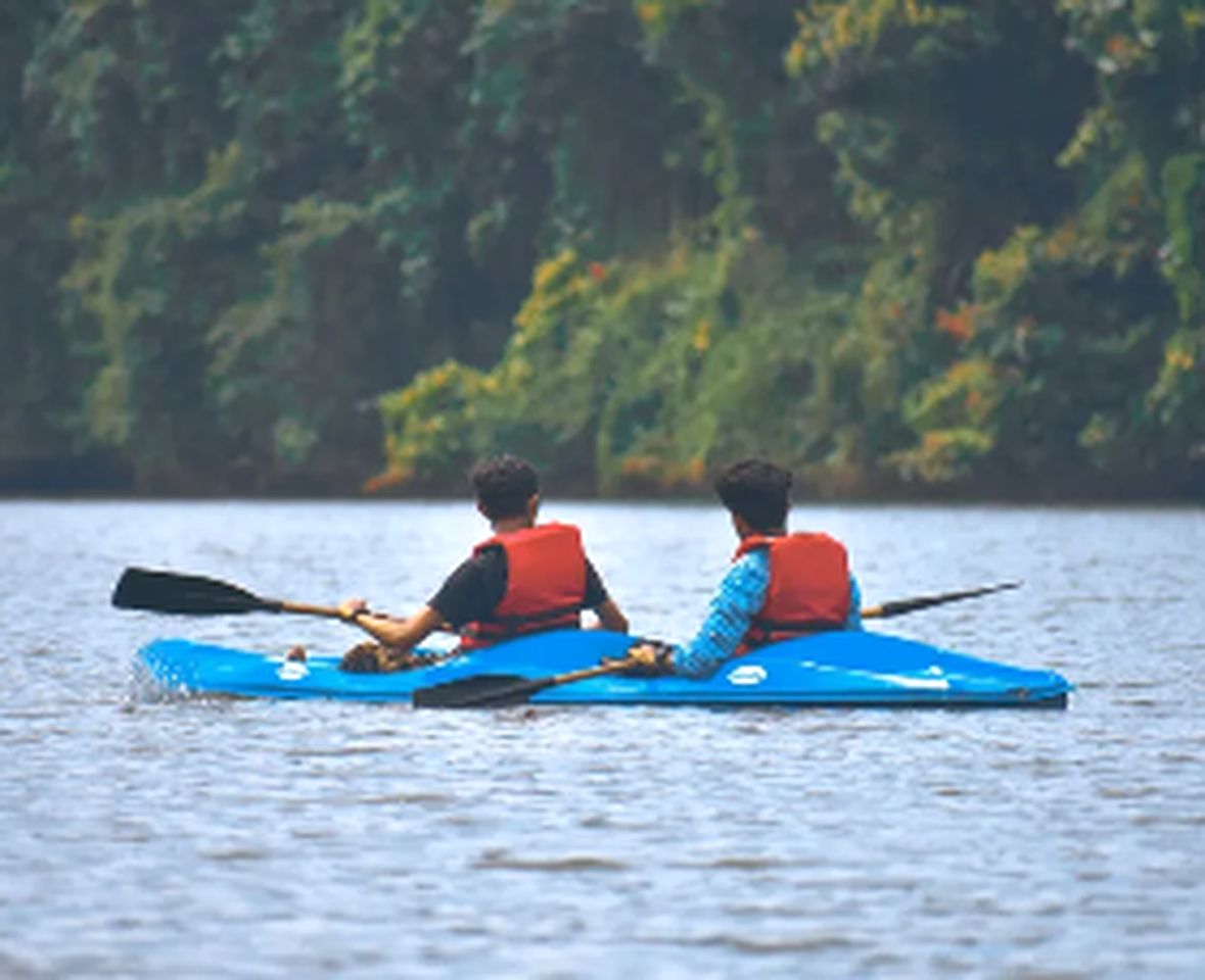 Lovely Lakeside Cottage Rental near Holderness, New Hampshire